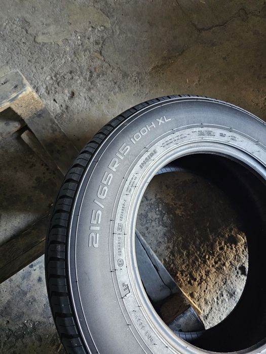 2 anvelope vara 215 65 15 Nokian 7mm