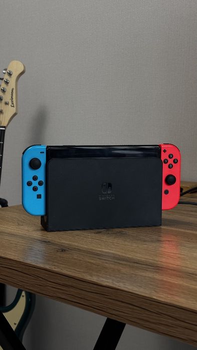 б/у Nintendo switch oled 64 Гб