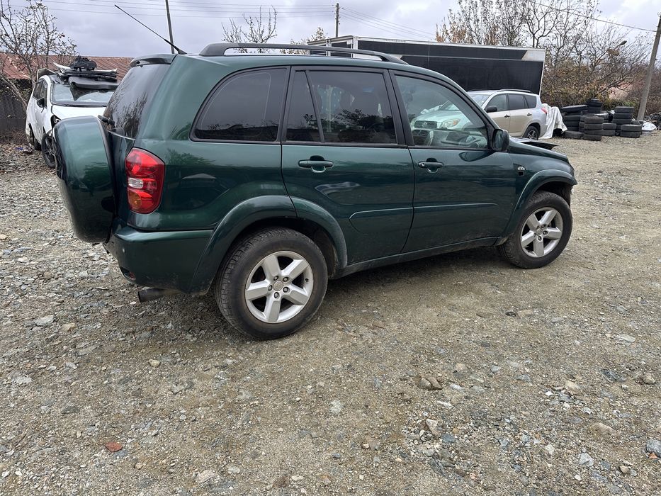 Тойота Рав4 Toyota Rav4 2.0 116 кс На части!