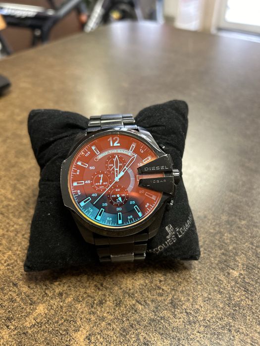 Часовници всякакви модели