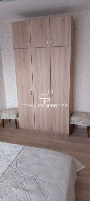 Дава се под наем Тристаен апартамент в Пловдив, Кючук Париж - 90 кв.м за 375 € - Снимка #1