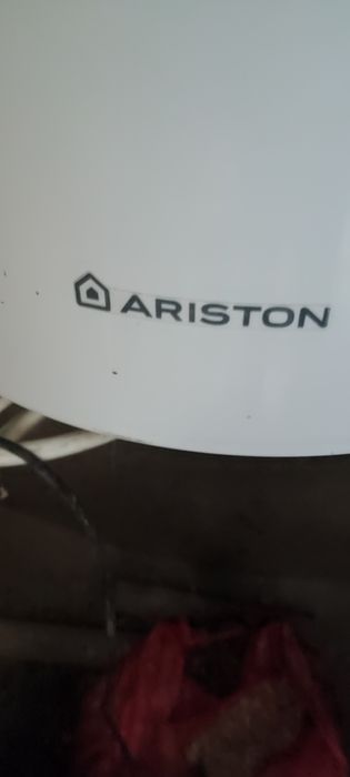 Продам водонагреватель.