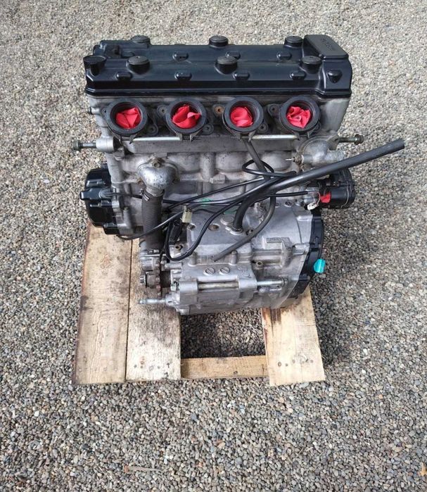 MOTOR / MOTO / suzuki / gsxr / 600 / SRAD