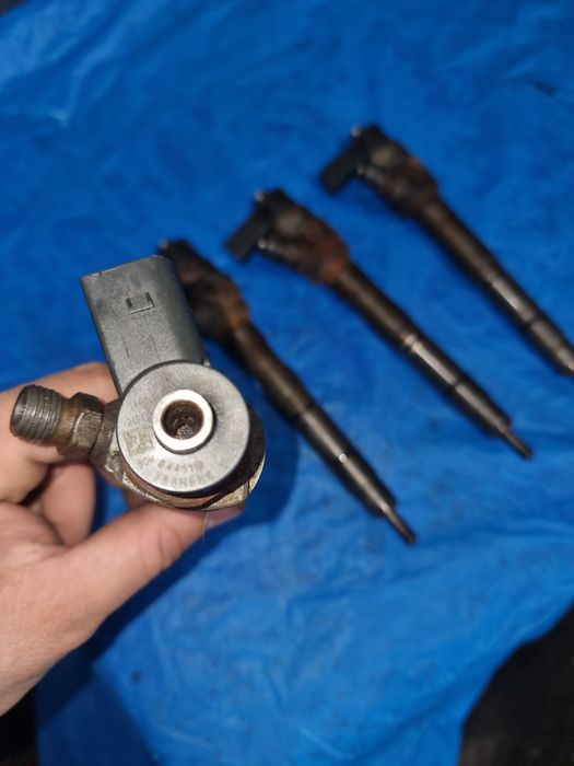 Injectoare Skoda octavia 1,6 TDI 105 cp