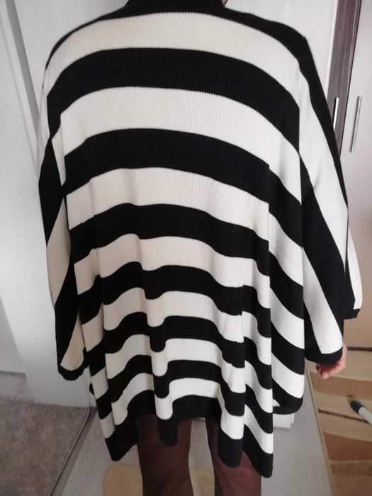 Стилно и елегантно пончо