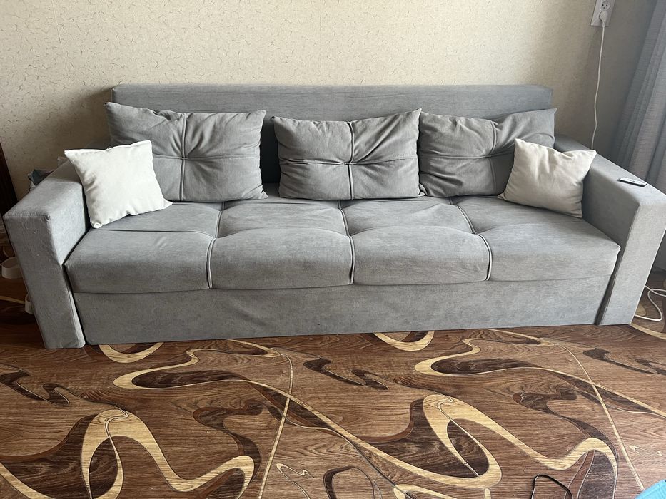 Продам диван, 1,9*1,4 м