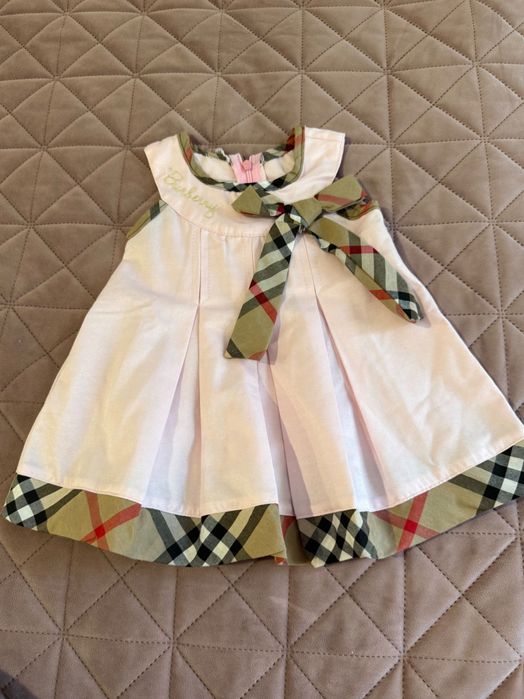 Бебешка рокля Burberry kids