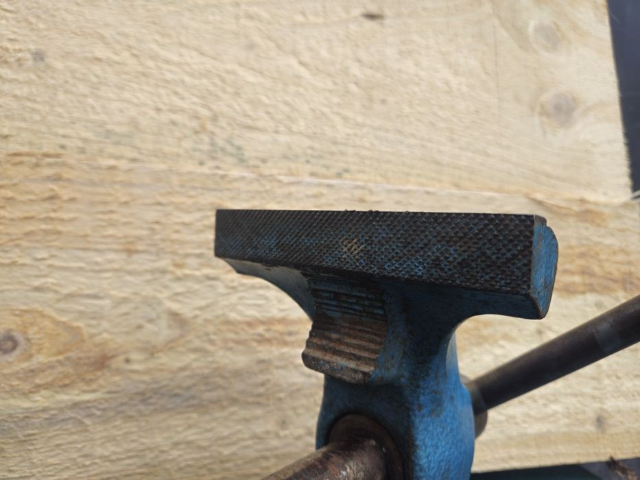 Menghină Heuer Front 135mm stare ca nouă