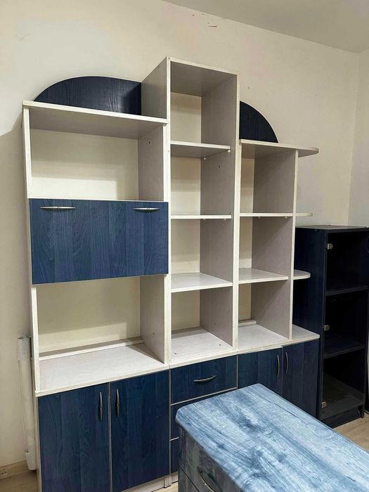 Офис обзавеждане