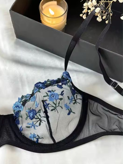 Нежно бродирано бельо - комплект