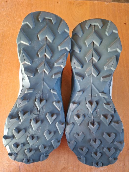 Маратонки Salomon