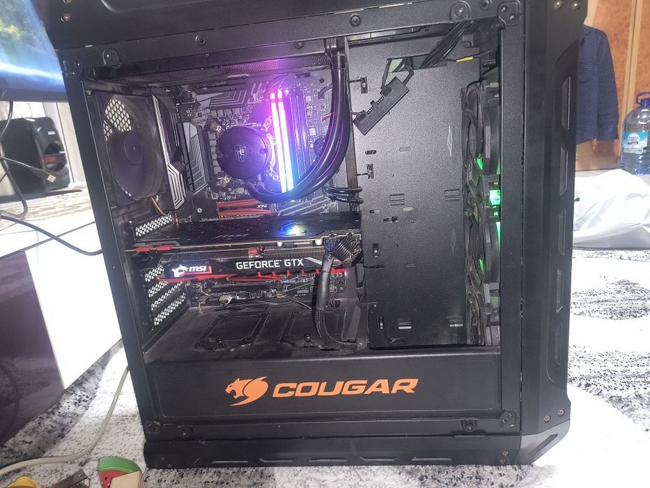 Vând pc gaming perfect funcțional