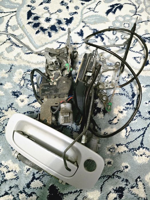 Замки на тайоту марк2