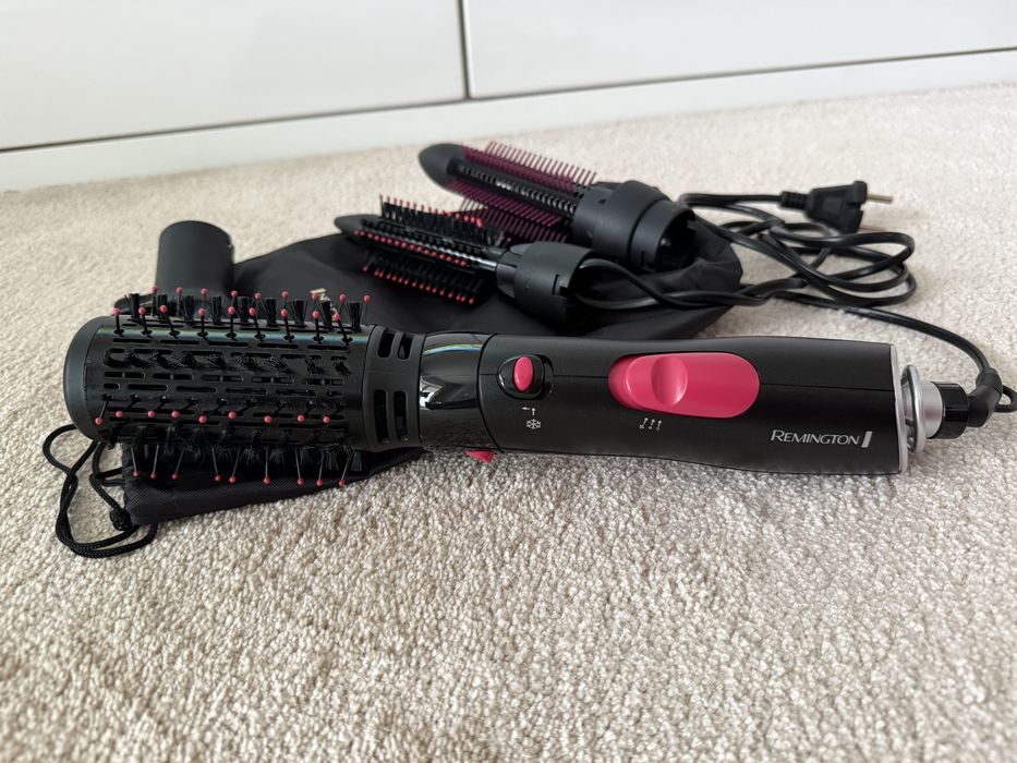 Perie Remington cu aer cald