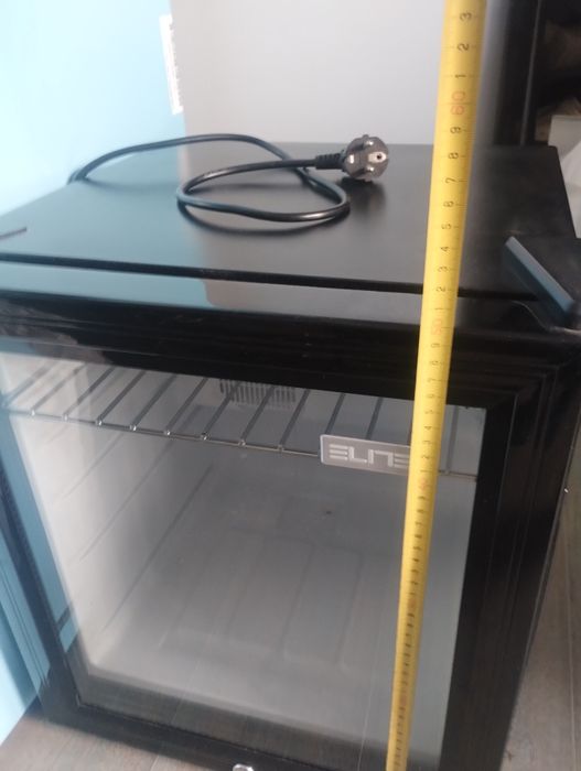 Хладилна витрина