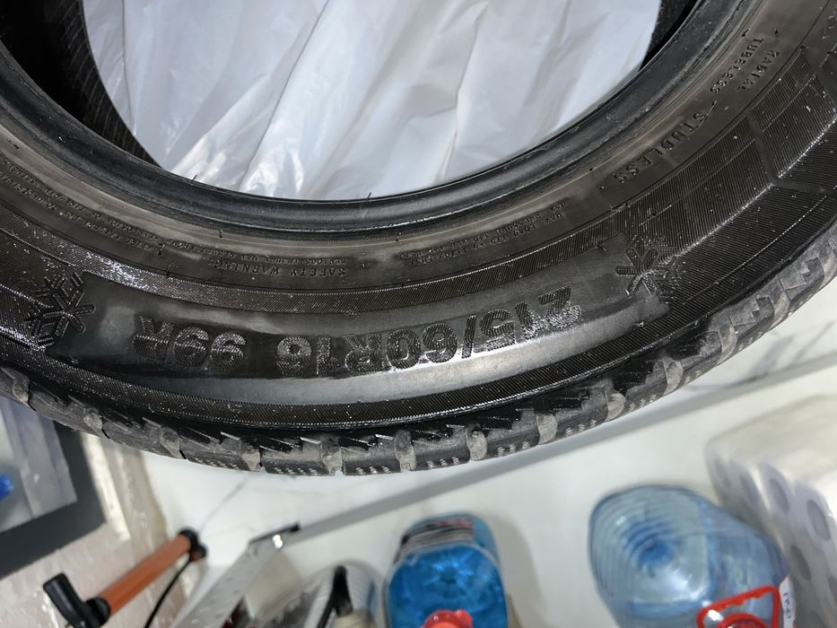 Зимние шины 215/60 R16 — 4 шт.