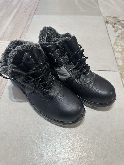 Спецобувь, рабочие ботинки