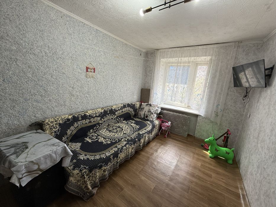 Продам комнату в Черемах!
