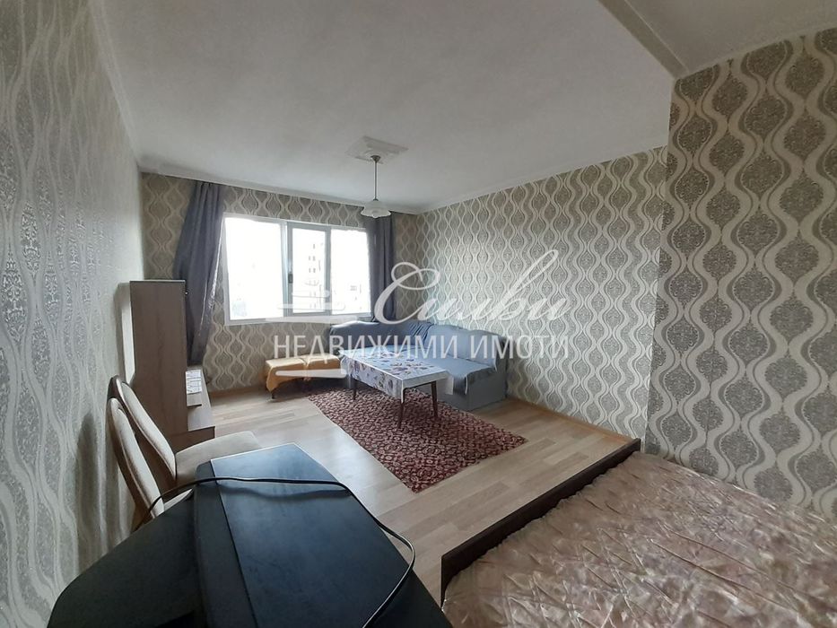 Дава се под наем Едностаен апартамент в Шумен, Тракия - 42 кв.м за 214.2 € - Снимка #2