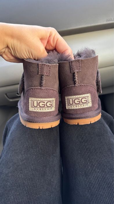 Продам детские угги (23-24р)!