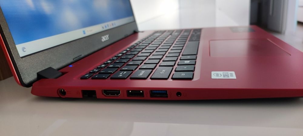 Vand Laptop Acer Aspire 3.  I3

Intel Core i3 10th Gen
8GB RAM DDR4
SS