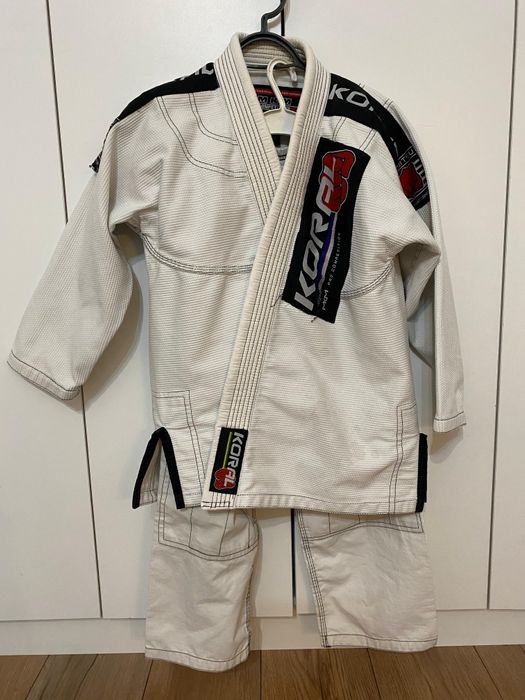 Кимоно (ги, gi) для джиу-джитсу