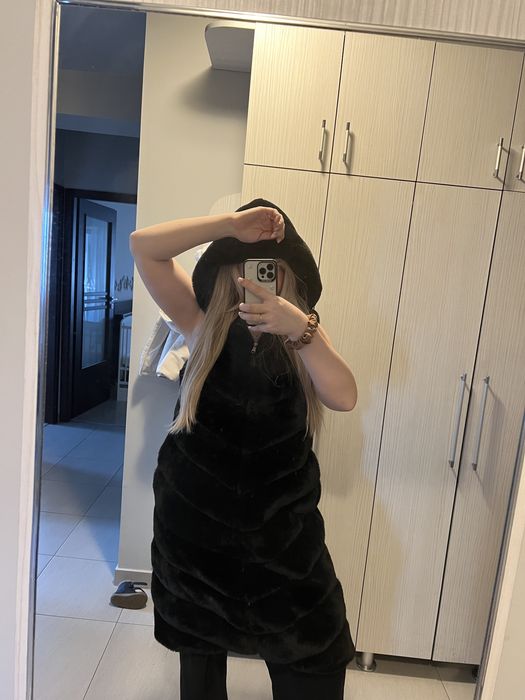 Vesta blanita artificiala, pufoasa