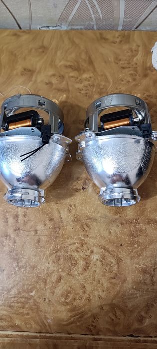 Линзы биксенон ..