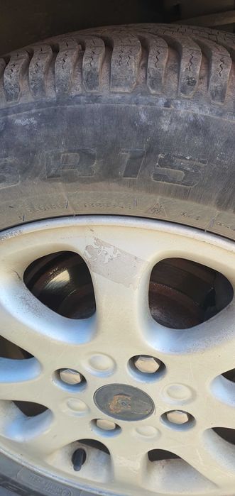 Продавам джанти за волво в40