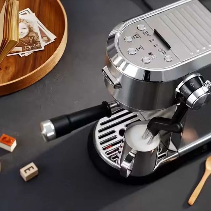 Kofemashina Delonghi EC950M