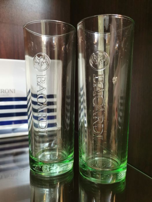 Pahare Bacardi de colectie