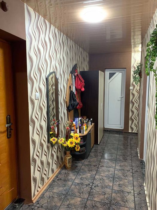 Продава се Тристаен апартамент в Търговище, Център - 82 кв.м за 1157 €/кв.м - Снимка #7