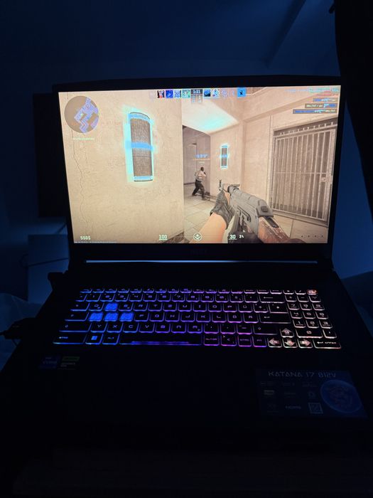 Laptop de gaming MSI Katana 17, Rtx-4070, i7 1Tb ssd, 16Gb RAM
