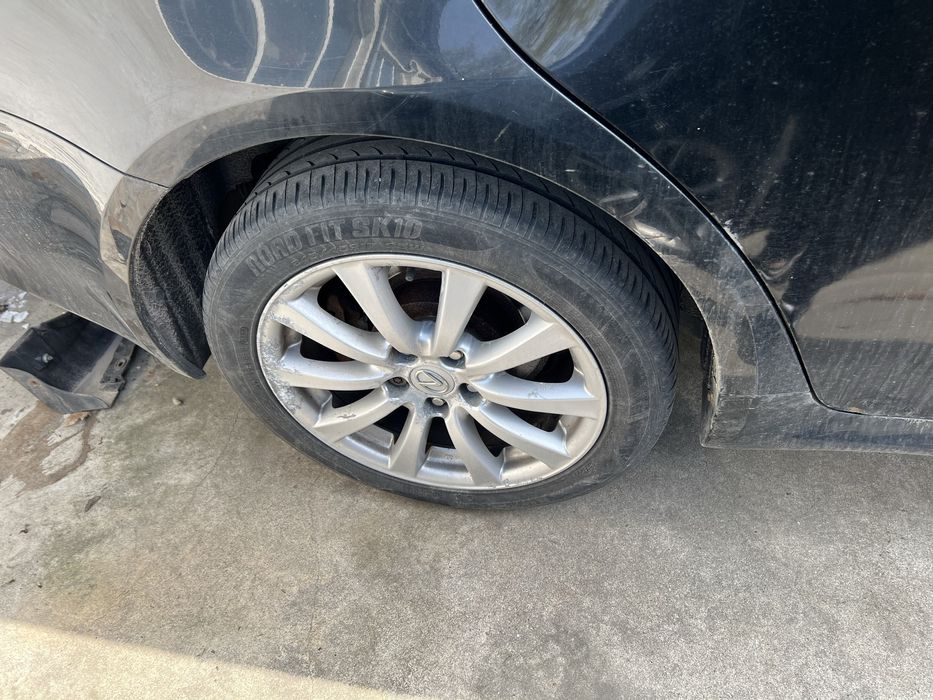 Lexus is250/220 на части