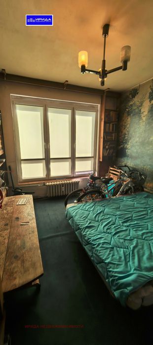 Двустаен апартамент до НДК!