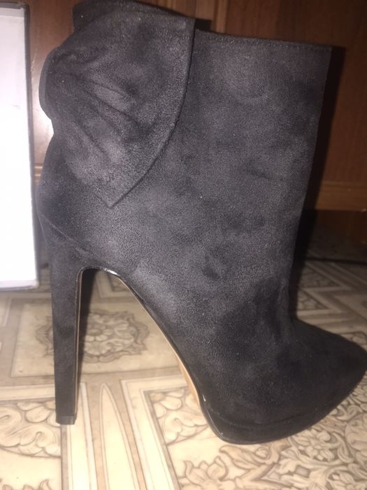 Продам ботильоны