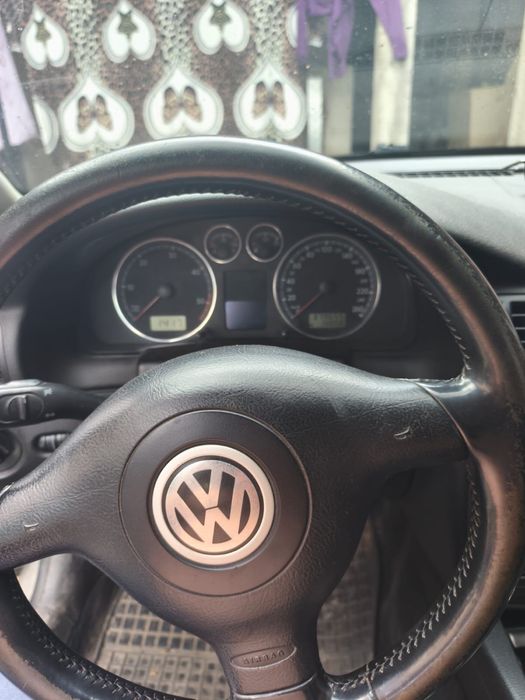 VOLKSWAGEN Passat 0 — imagine 3