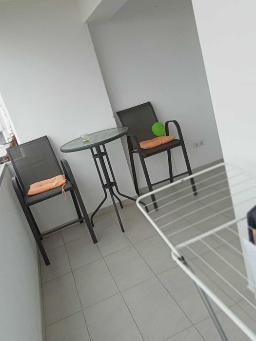 Închiriez Apartamente in Regim Hotelier 1/2/3 camere sau 2/3 ore