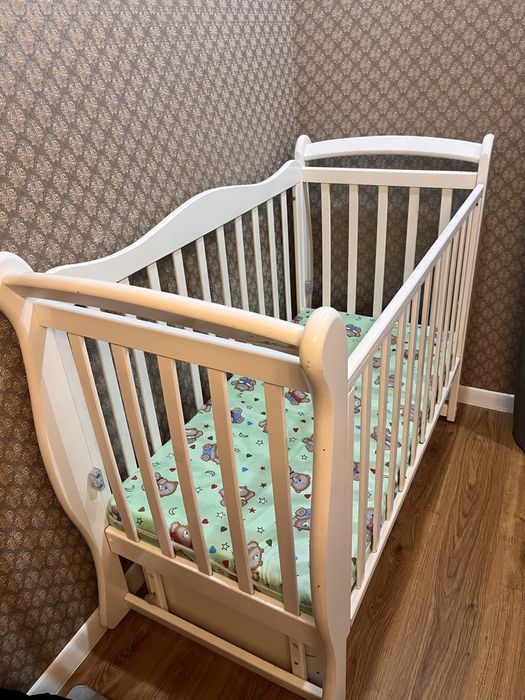 Детска кроватка