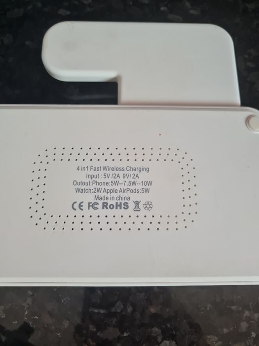 Incarcator wireless 3 in 1