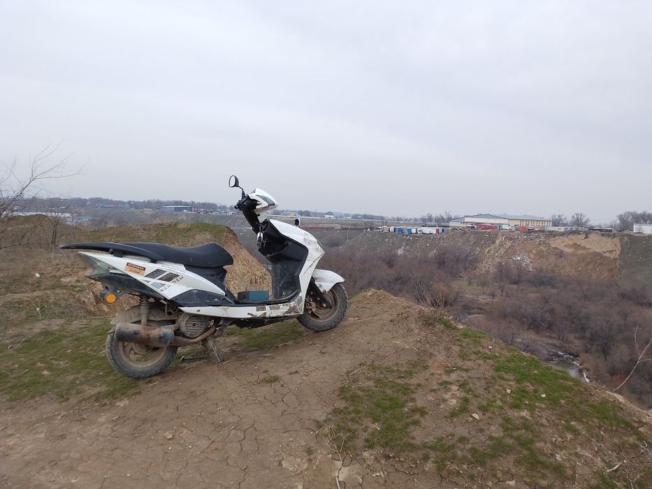 Продам мопед с документами