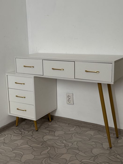 Тумбочка комод продается доставка есть