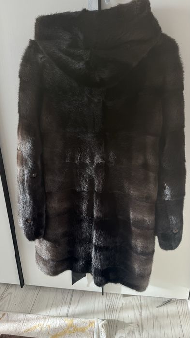 Шуба норковая с капюшоном