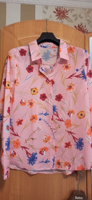 Дамска риза нова