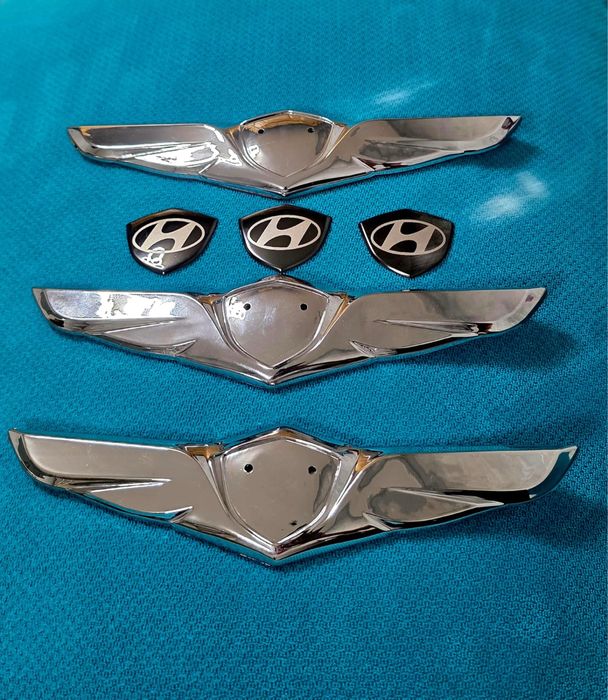 Эмблема для машины