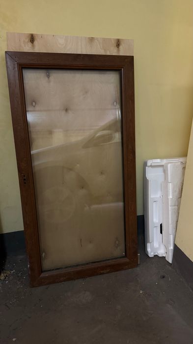 Продам пластиковое окно