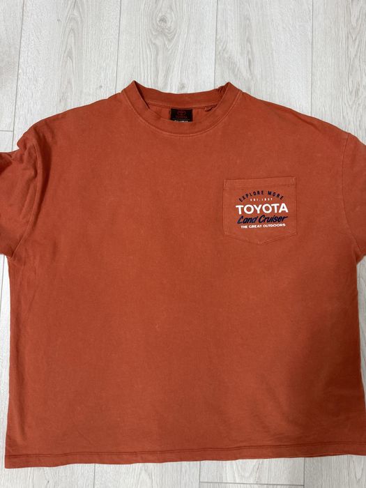 Кофта toyota & pull&bear