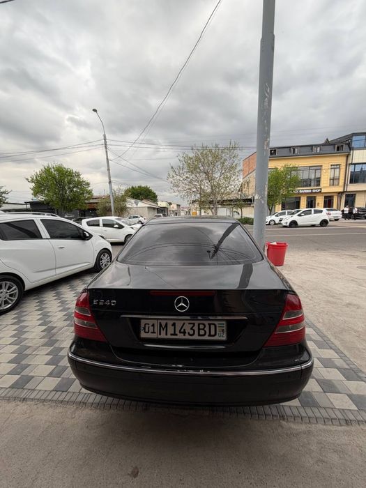Mersedez Benz E240 sotiladi