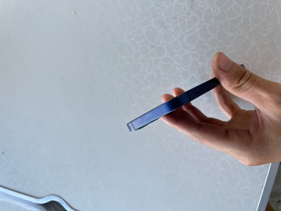 Обменяю iPhone 12 mini blue 128GB
