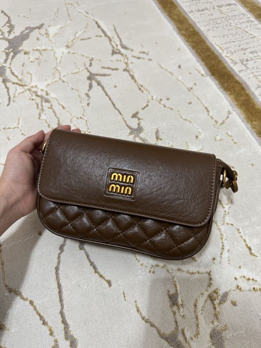 MIU  MIU  сумкaа
